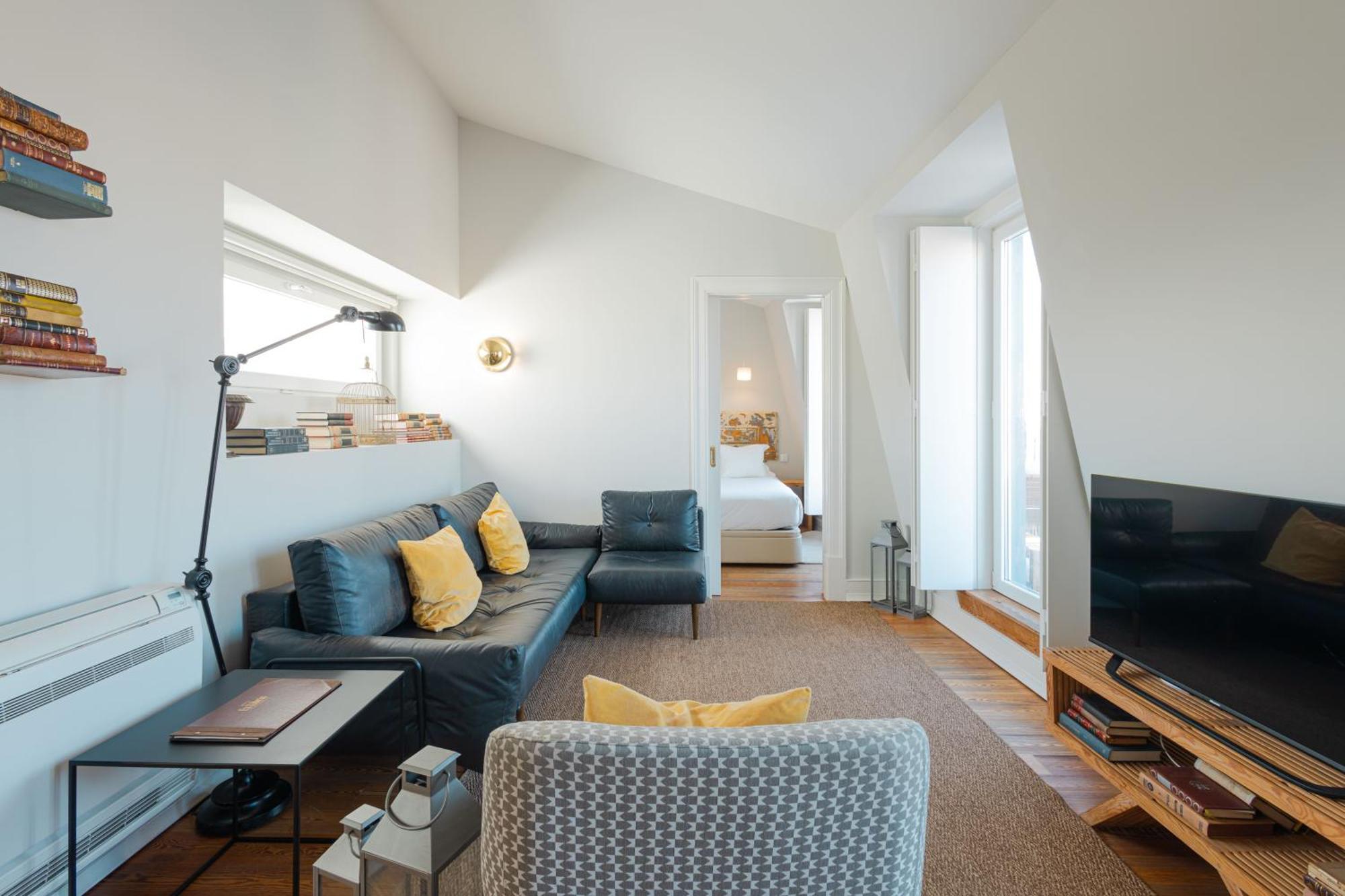 Almaria - Ex Libris Apartments | Chiado Lisbon Luaran gambar